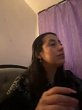 my aleja  online show from April 2026 03:25:02 AM