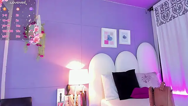 my aleja  online show from October 2025 12:36:01 PM