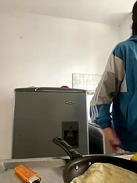 juliie star online show from October 2025 01:23:02 PM