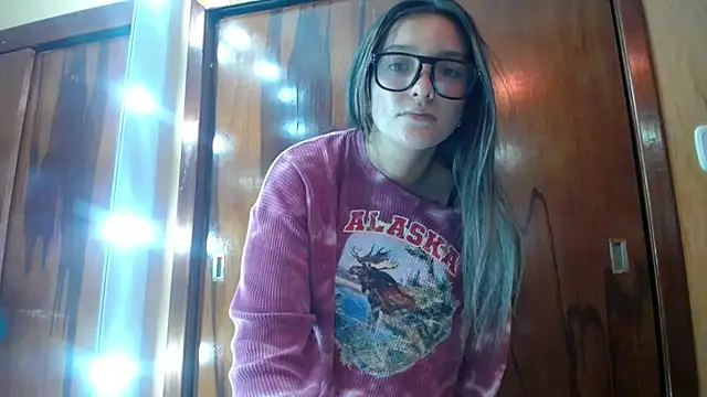 miss lilieth online show from April 2026 11:07:02 PM