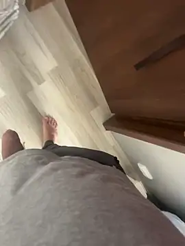 FrequentFew online show from April 2026 09:26:01 AM