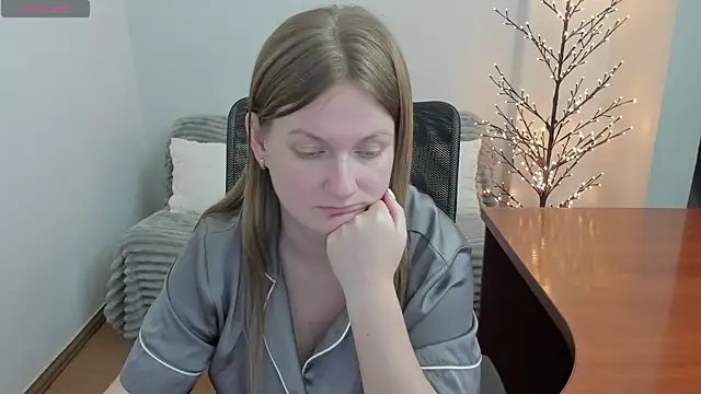 Alisha Skyes online show from December 2025 04:23:01 AM