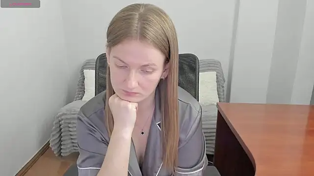 Alisha Skyes online show from April 2026 03:52:02 AM