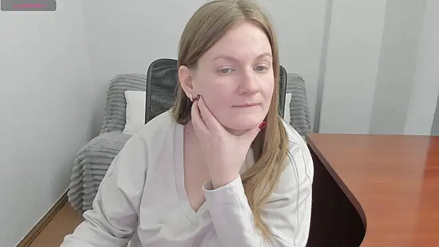 Snapshot of Alisha_Skyes chatting on February 2026 04:55:01 AM Alisha Skyes online show from February 2026 04:55:01 AM