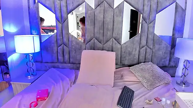 Snapshot of BestLadyMature chatting on November 2025 07:40:02 PM BestLadyMature online show from November 2025 07:40:02 PM