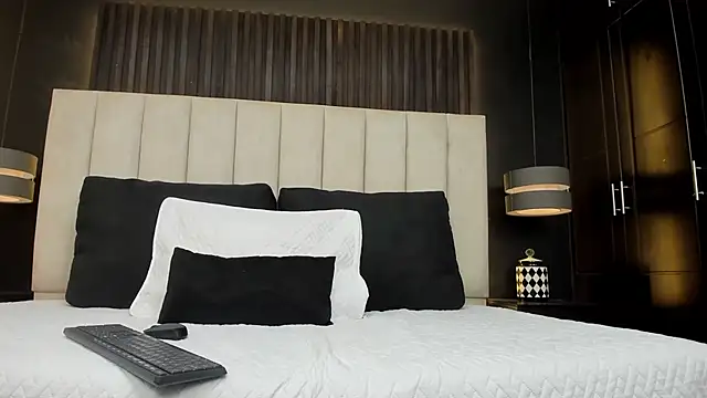 Matilda Liz online show from January 2026 12:55:02 PM