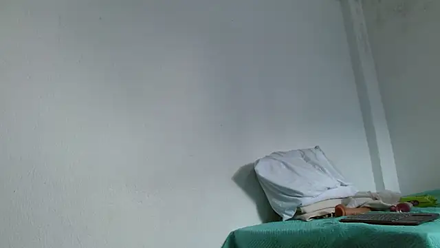 Snapshot of isabel_24_gil chatting on December 2025 07:15:01 PM isabel 24 gil online show from December 2025 07:15:01 PM