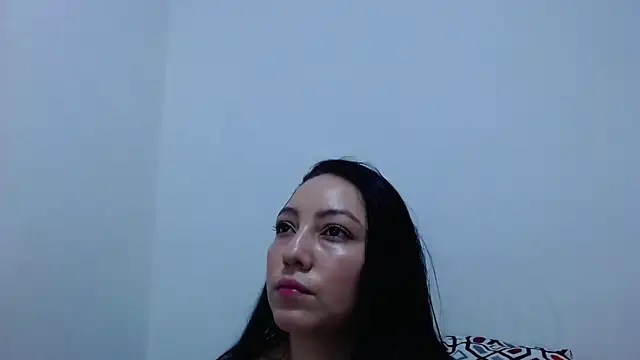 Snapshot of carolina_zabala_19 chatting on June 2026 07:33:01 PM carolina zabala 19 online show from June 2026 07:33:01 PM