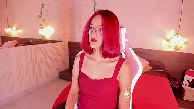 Snapshot of daphne_courtis chatting on September 2025 03:13:02 AM daphne courtis online show from September 2025 03:13:02 AM
