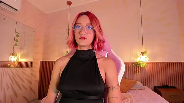 daphne courtis online show from April 2026 03:09:02 AM