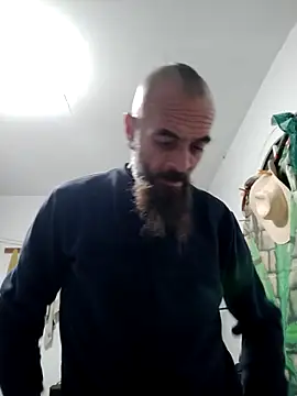 Snapshot of Zk1980 chatting on December 2025 10:11:02 PM Zk1980 online show from December 2025 10:11:02 PM