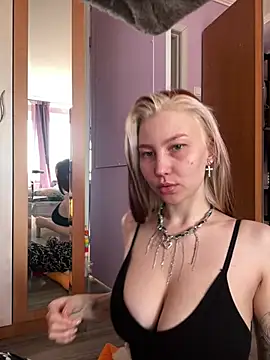 Nicole matt online show from April 2026 07:16:02 AM