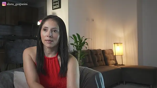 alana gasparini online show from November 2025 02:23:02 AM