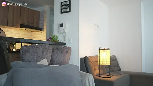 alana gasparini online show from April 2026 08:24:02 PM