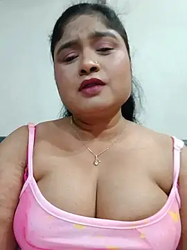 Snapshot of hornyriyanka chatting on May 2026 02:33:02 AM hornyriyanka online show from May 2026 02:33:02 AM