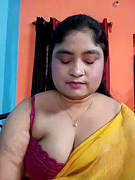 Snapshot of hornyriyanka chatting on April 2026 02:18:01 AM hornyriyanka online show from April 2026 02:18:01 AM