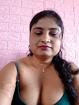 Snapshot of hornyriyanka chatting on October 2025 02:57:01 AM hornyriyanka online show from October 2025 02:57:01 AM