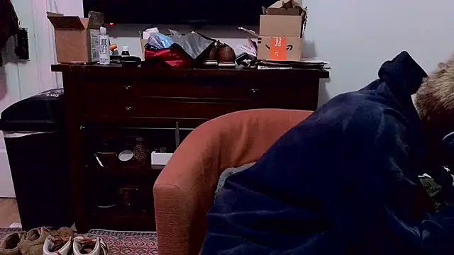 Snapshot of Magnetic127 chatting on November 2025 02:12:02 AM Magnetic127 online show from November 2025 02:12:02 AM