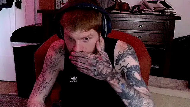 Snapshot of Magnetic127 chatting on November 2025 05:46:01 PM Magnetic127 online show from November 2025 05:46:01 PM