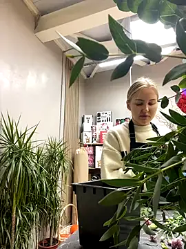 Snapshot of CandyVice chatting on October 2025 06:09:02 PM CandyVice online show from October 2025 06:09:02 PM