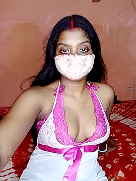 Snapshot of meena5691 chatting on October 2025 08:30:01 PM meena5691 online show from October 2025 08:30:01 PM