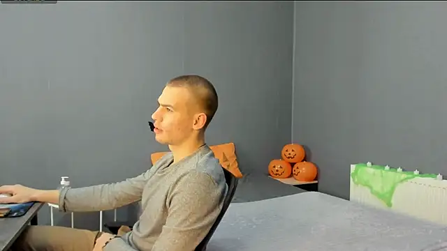 Garden of Eden  online show from October 2025 04:33:01 AM