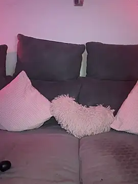 shortybig official online show from April 2026 02:41:01 AM