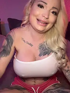 shortybig official online show from April 2026 04:03:01 AM