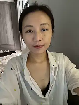 Snapshot of haiyan125216 chatting on November 2025 06:06:01 AM haiyan125216 online show from November 2025 06:06:01 AM