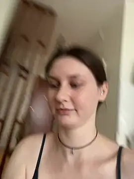 Snapshot of milanabaileys_ chatting on July 2026 10:15:01 AM milanabaileys online show from July 2026 10:15:01 AM