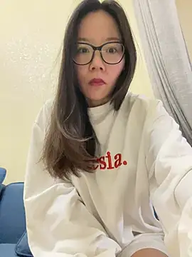 xinmeng-000 online show from March 2026 06:38:02 AM