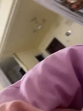 xinmeng-000 online show from February 2026 07:15:02 PM