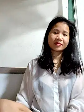 Snapshot of Maria2299 chatting on November 2025 04:40:01 PM Maria2299 online show from November 2025 04:40:01 PM