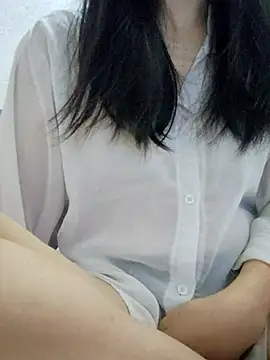 Maria2299 online show from May 2026 03:15:02 PM