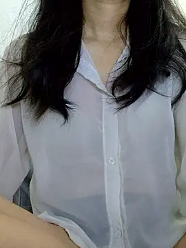 Maria2299 online show from April 2026 11:12:02 PM