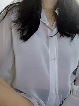 Maria2299 online show from April 2026 10:32:01 PM