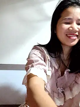 Snapshot of Maria2299 chatting on November 2025 07:18:01 PM Maria2299 online show from November 2025 07:18:01 PM