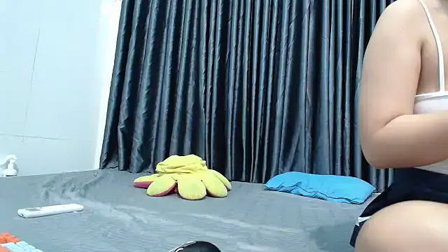 Grass 99 online show from November 2025 01:39:02 AM