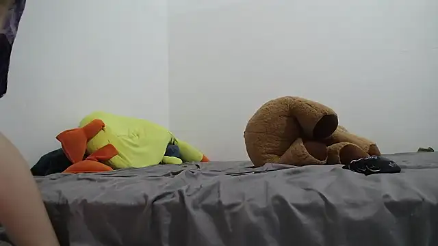 Grass 99 online show from April 2026 04:35:01 PM