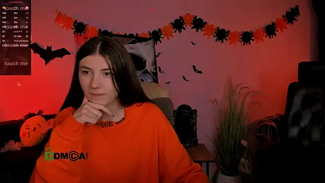 lissa night online show from November 2025 03:50:02 PM