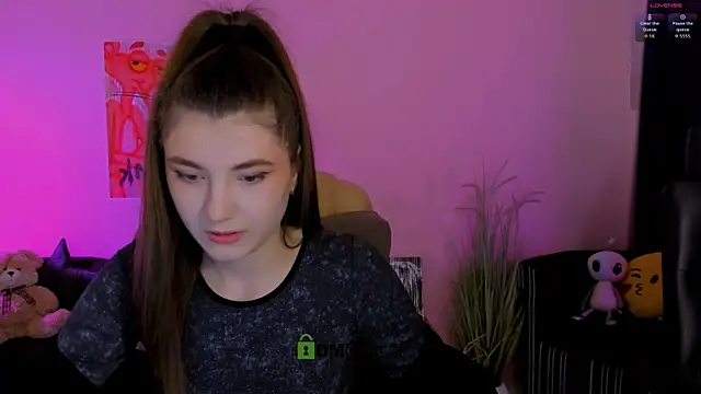 lissa night online show from November 2025 09:46:02 AM