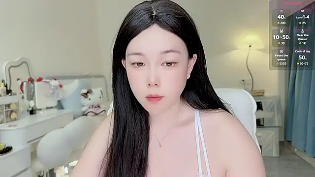 Bella Ava online show from May 2026 10:17:01 PM