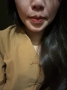 Snapshot of Bella_7777 chatting on May 2026 12:55:02 PM Bella 7777 online show from May 2026 12:55:02 PM