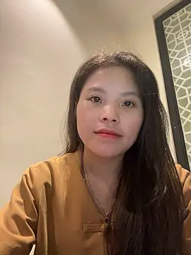 Snapshot of Bella_7777 chatting on May 2026 11:40:01 AM Bella 7777 online show from May 2026 11:40:01 AM