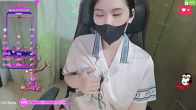 HanaYourlove online show from December 2025 01:02:02 PM