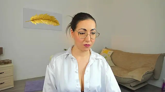 Kylie Kathy online show from April 2026 06:34:02 PM