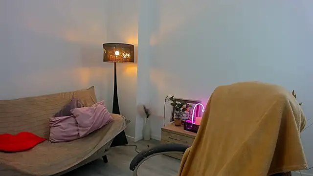 Kylie Kathy online show from November 2025 04:54:01 PM