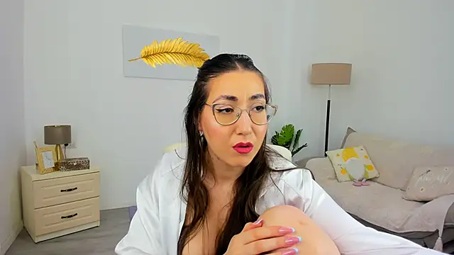 Kylie Kathy online show from June 2026 05:47:02 PM