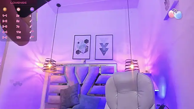 Ambar Cullen online show from October 2025 08:54:01 PM