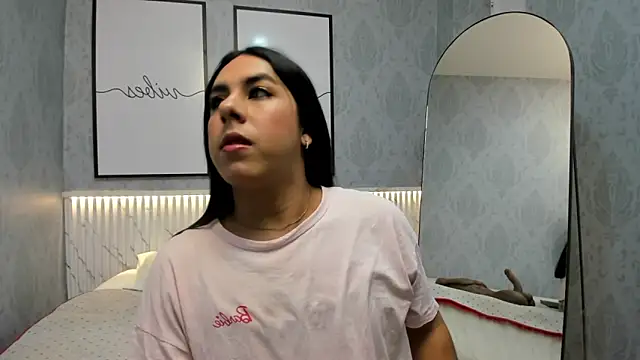 Ximenahott  online show from October 2025 10:05:02 AM